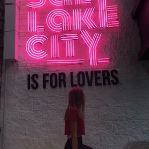 Meet your Posher, Izzy